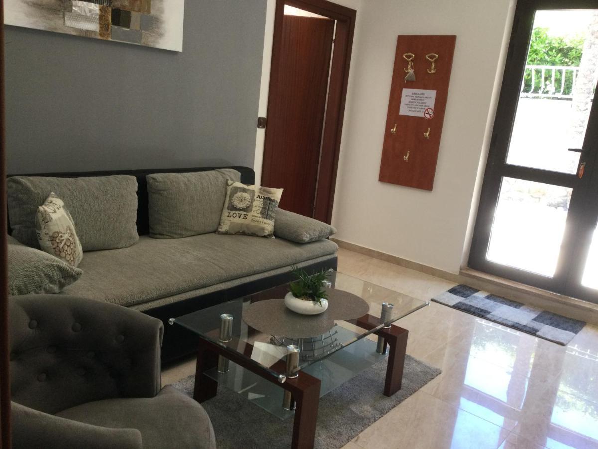נייביצה Villa Maja מראה חיצוני תמונה